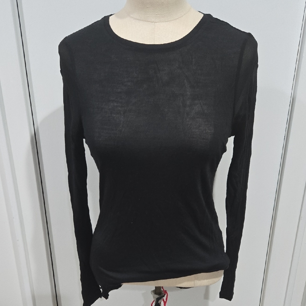 Raffi Elegant Black Long Sleeve Tee Size Small Lightweight Layering Top